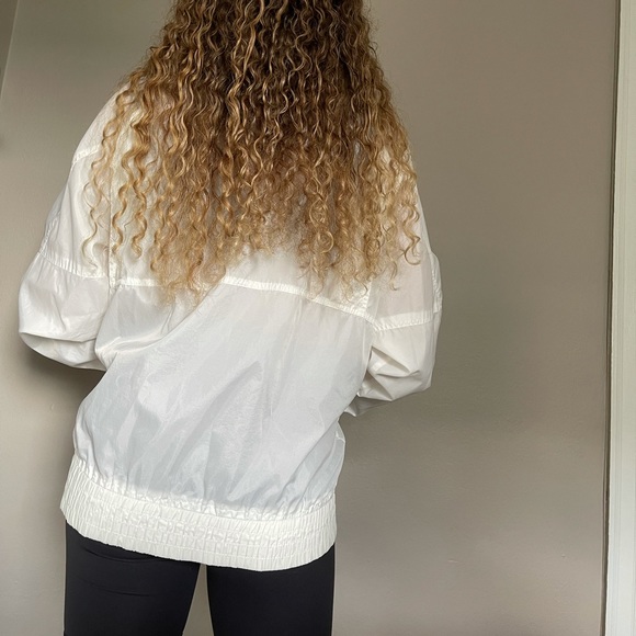 Vintage sheer windbreaker - Picture 3 of 4